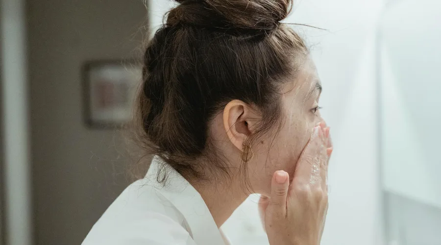 A che età iniziare a usare una crema viso anti-età